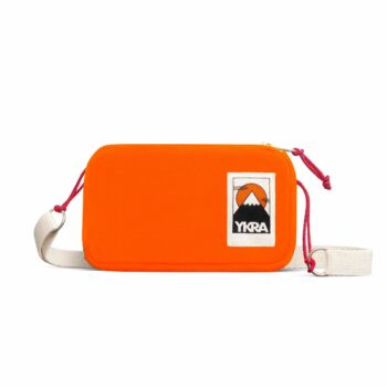 Travel case orange