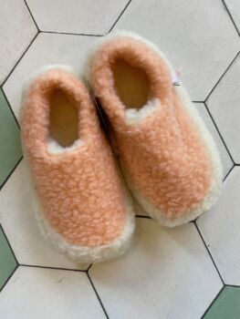 Pantoufles apricot