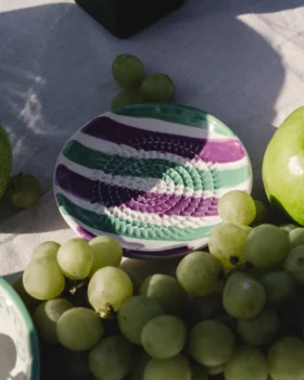 Coupelle céramique râpe ail rayures violet menthe